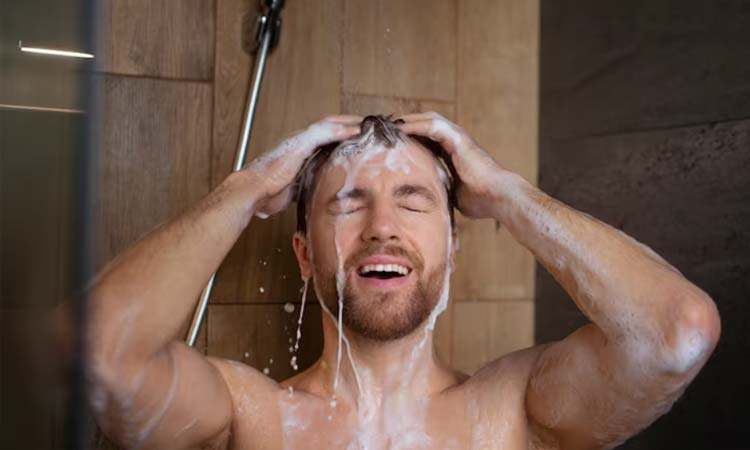 Air Sabun Langsung Mengalir Ke Sungai